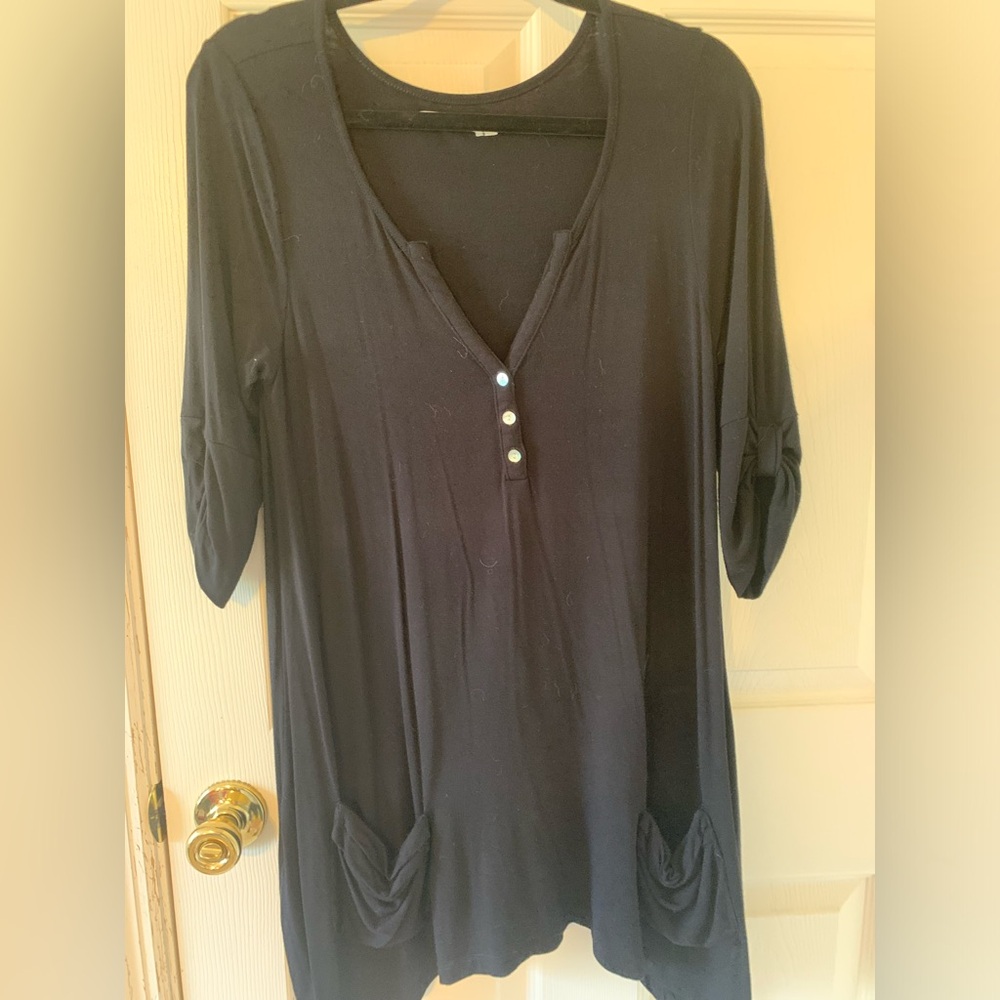 Caite loose top